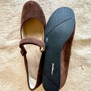 DKNY MaryJane Shoes Suede